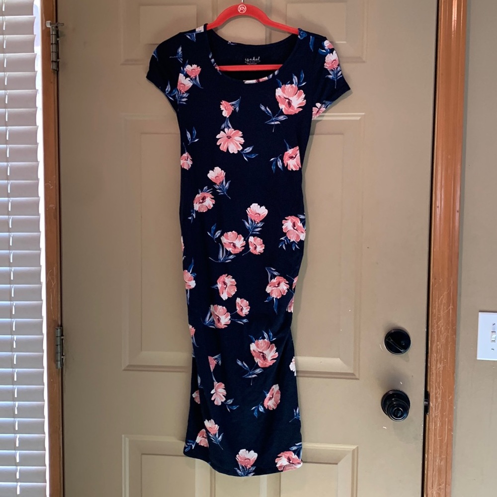 Isabel Maternity (Target) bodycon knee-length dress.